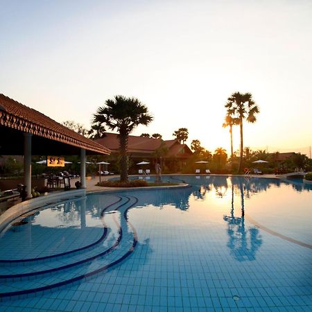 Angkor Palace Suite&Villa Ciudad de Siem Riep Exterior foto