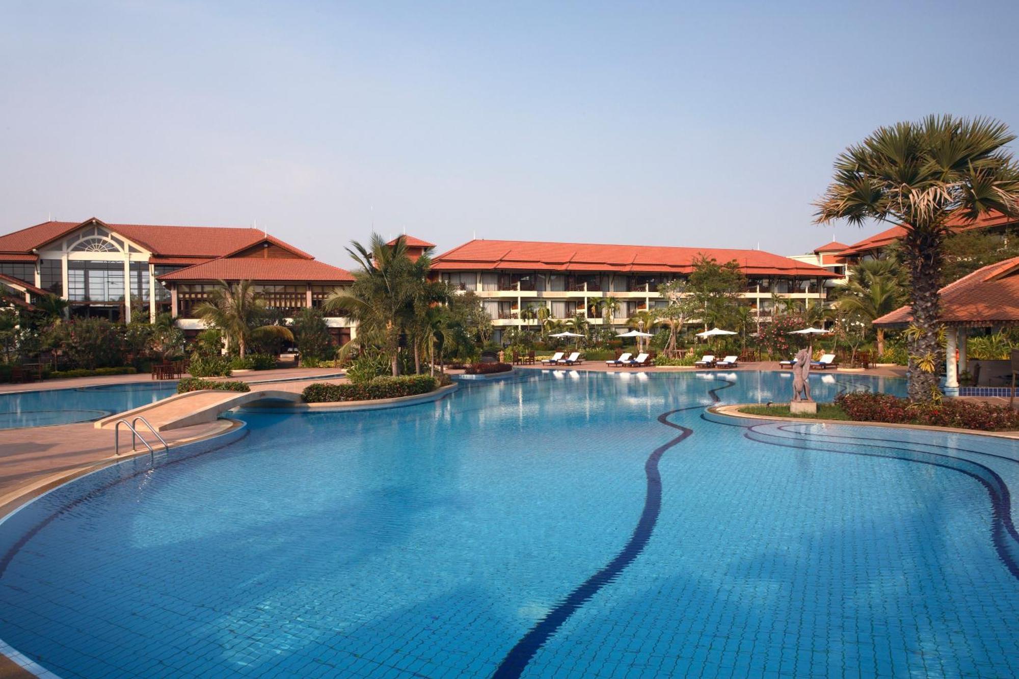 Angkor Palace Suite&Villa Ciudad de Siem Riep Exterior foto