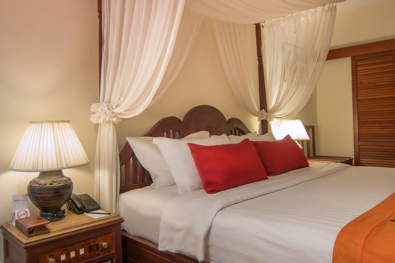 Angkor Palace Suite&Villa Ciudad de Siem Riep Exterior foto