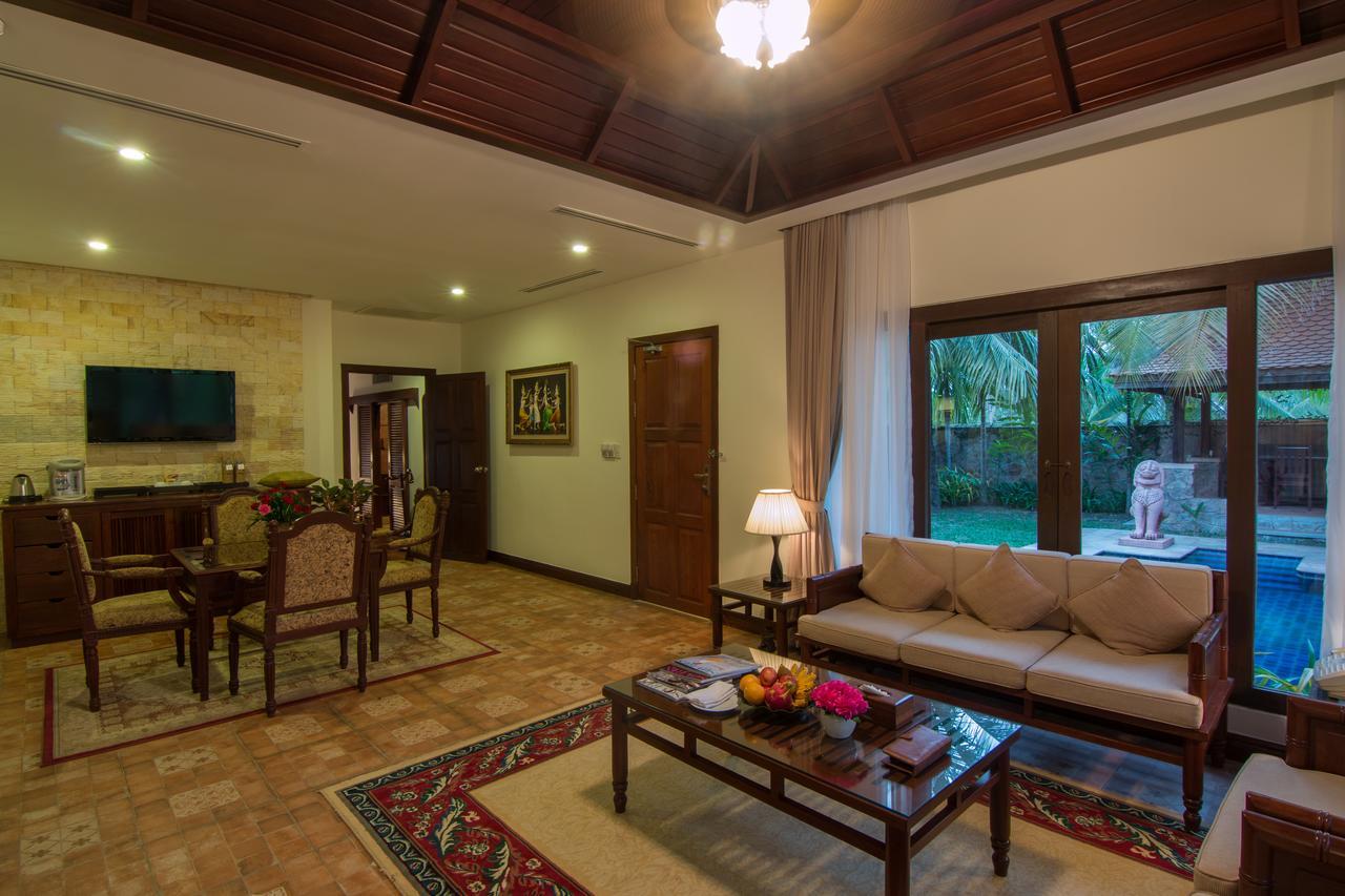 Angkor Palace Suite&Villa Ciudad de Siem Riep Exterior foto