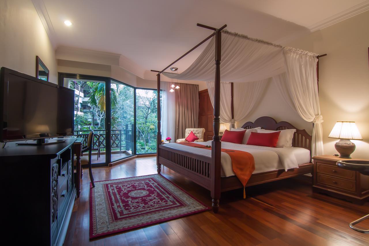 Angkor Palace Suite&Villa Ciudad de Siem Riep Exterior foto