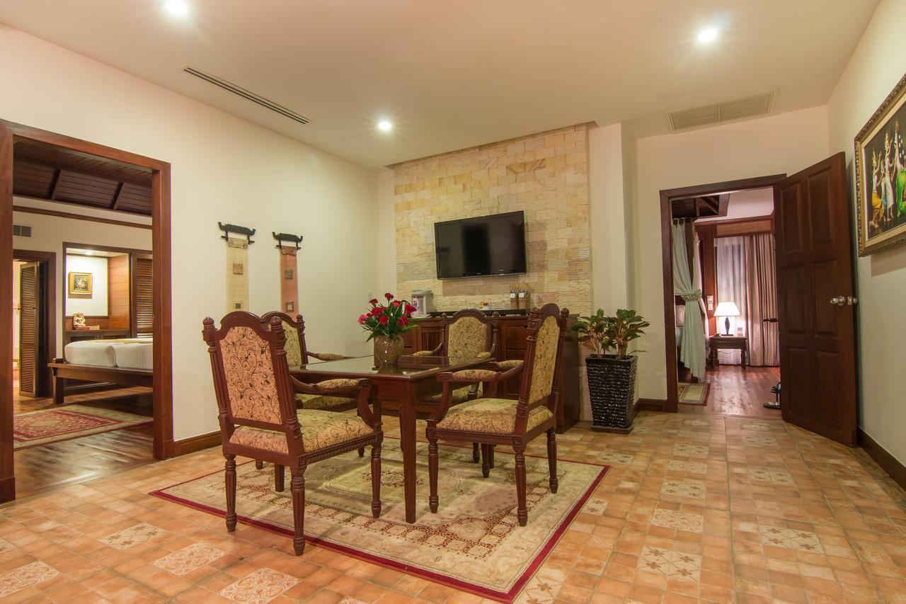 Angkor Palace Suite&Villa Ciudad de Siem Riep Exterior foto